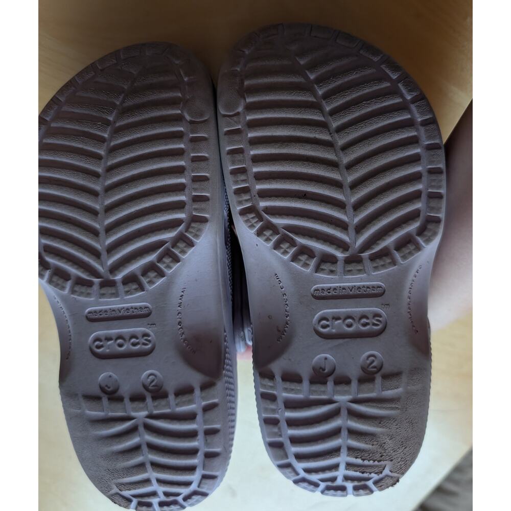 🧨Girls Purple J2 Crocs - Picture 4 of 4